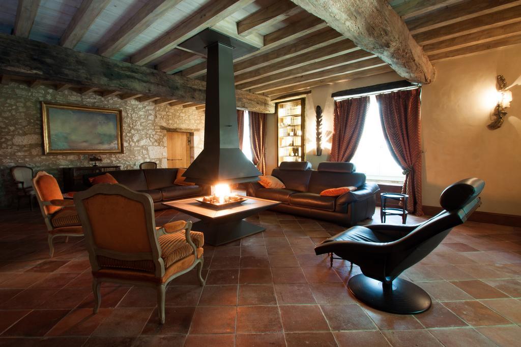 Chambres D'Hotes Domaine De Nazere Avezan Екстер'єр фото
