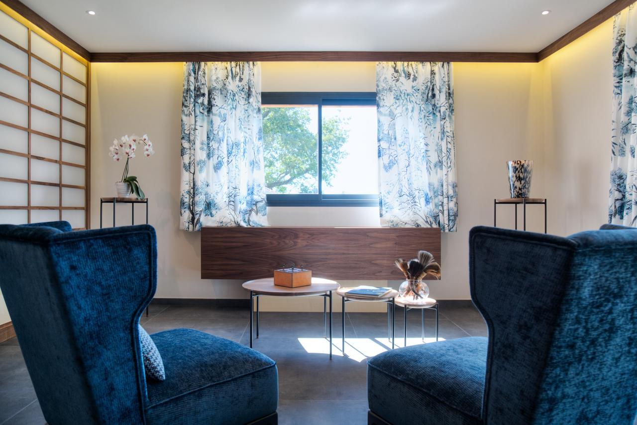 Chambres D'Hotes Domaine De Nazere Avezan Екстер'єр фото
